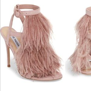 Steve Madden Fefe Feather Sandal Heels size 7